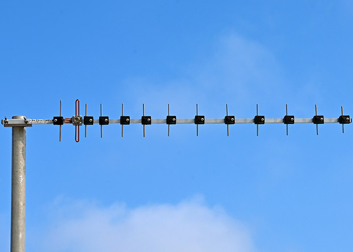 23cm Rear Mount Antenna Vertical Polarization 23cm13WRV
