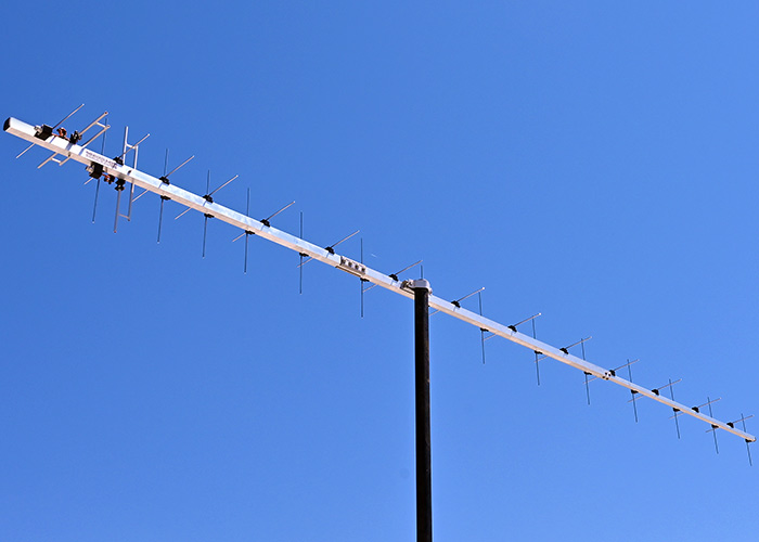 400-403CROSS30 Antenna meteorological satellites, Earth exploration-satellite services (EESS) 400-403CROSS30 Antenna