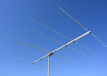 50 MHz 70 MHz Antenna on 3 meter bum PA5070-7-3B