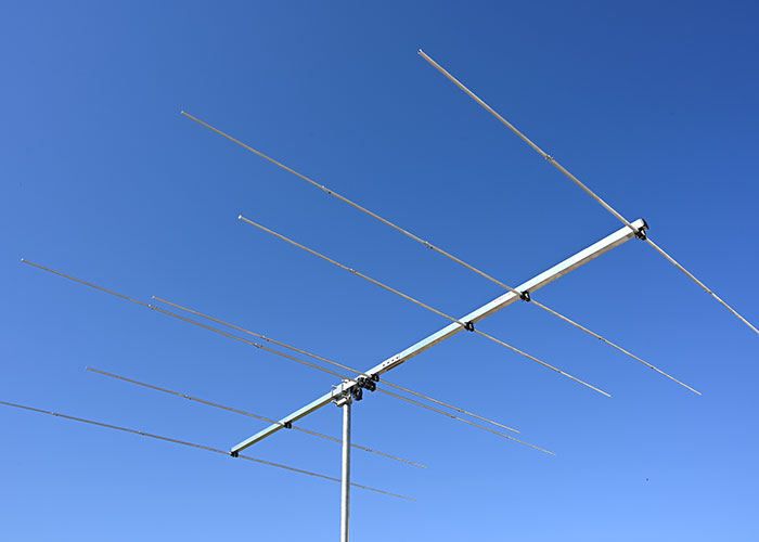 50 MHz 70 MHz Antenna on 3 meter bum PA5070-7-3B
