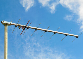 70cm WideBand Antenna Rear Mount 70cm8WB1R