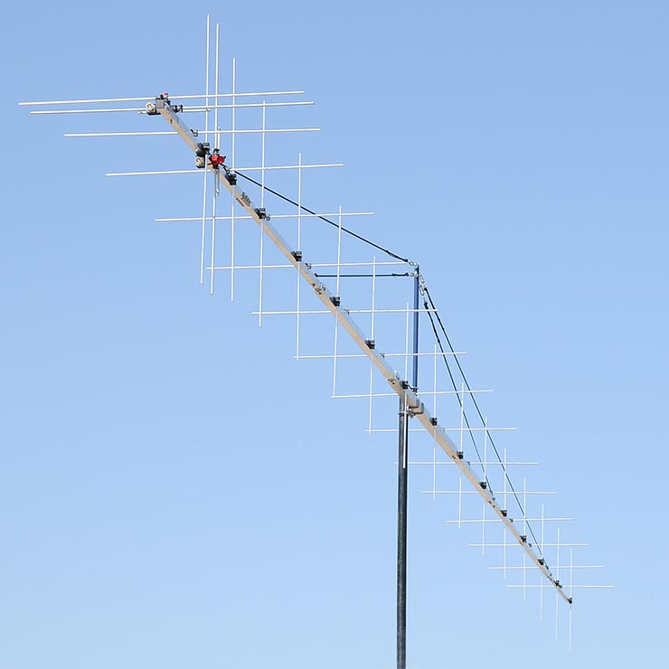 2 meter 16 + 16 element CROSS Antenna PA144-CROSS-32-12DGP Rear View