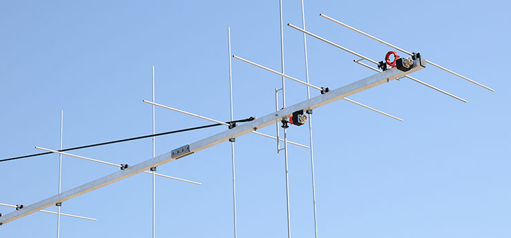 2 meter CROSS Antenna PA144-CROSS-32-12DGP 7/16 DIN Connectors view